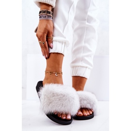 FM1 Papuci Cu Blana Naturala Alba Naturis 2