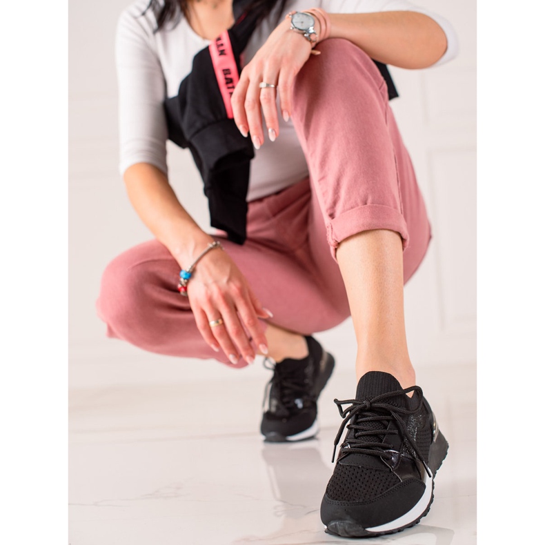 TRENDI Pantofi sport cu stil negru 1 TRENDI Pantofi sport cu stil negru 1