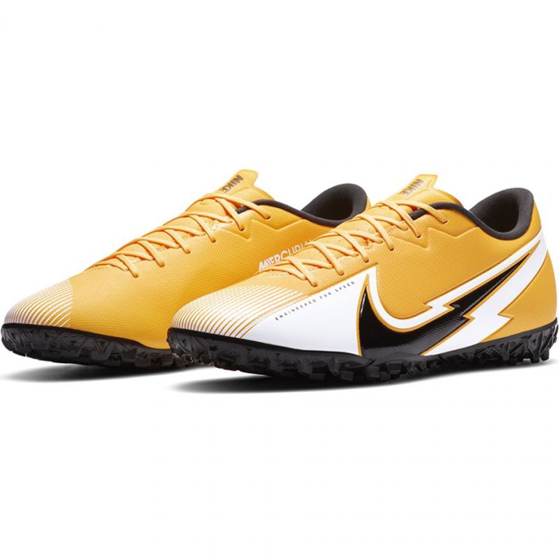 Pantof de fotbal Nike Mercurial Vapor 13 Academy Tf M AT7996 801 negru, portocaliu, galben galbeni 1 Pantof de fotbal Nike Mercurial Vapor 13 Academy Tf M AT7996 801 negru, portocaliu, galben galbeni 1