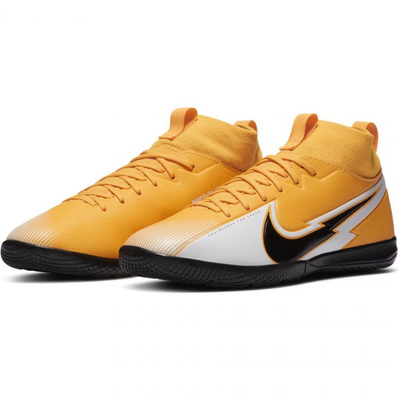 Pantofi de fotbal Nike Mercurial Superfly 7 Academy Ic Jr AT8135 801 verde galbeni 1