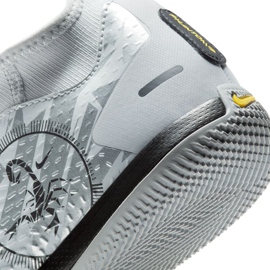 Pantofi de fotbal Nike Phantom Gt Academy Df Se Ic Jr DA2288-001 argint argint 1 Pantofi de fotbal Nike Phantom Gt Academy Df Se Ic Jr DA2288-001 argint argint 1