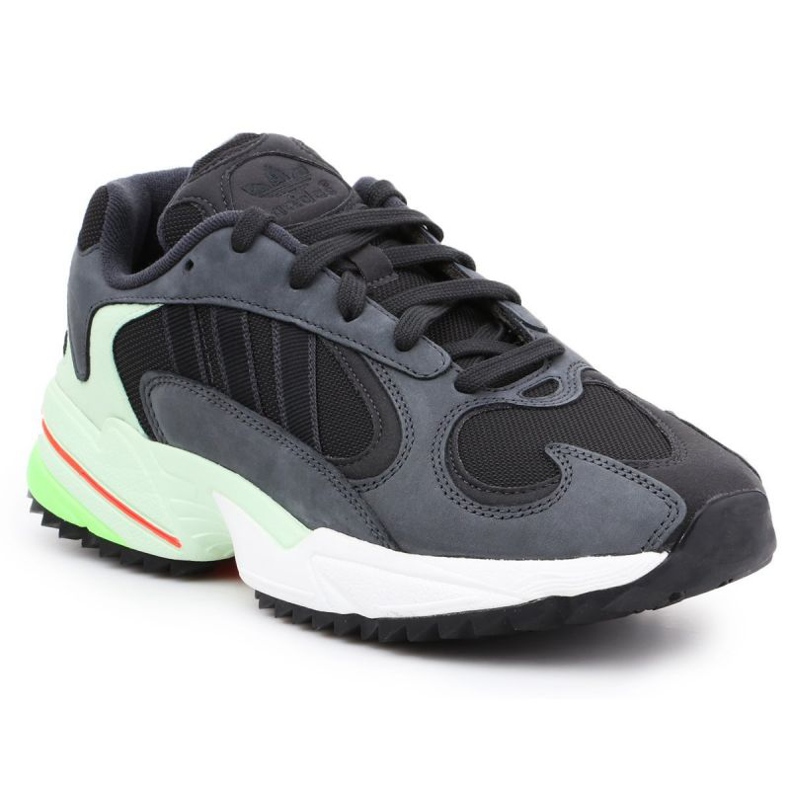 Pantofi Adidas Yung-1 Trail M EE6538 negru 1