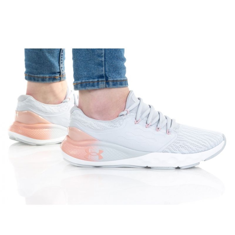 Under Armour Charged Vantage W 3023565-106 gri 1