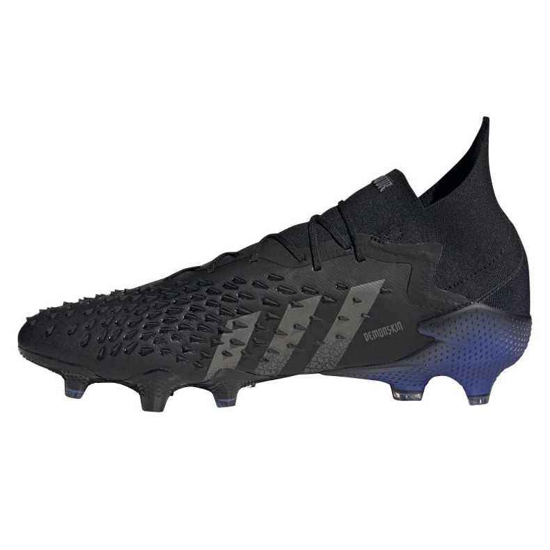 Ghete de fotbal Adidas Predator Freak.1 Fg M FY6257 negru negru 1