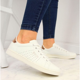 Adidași low-top cu piele ecologică Big Star W DD274583 alb 2