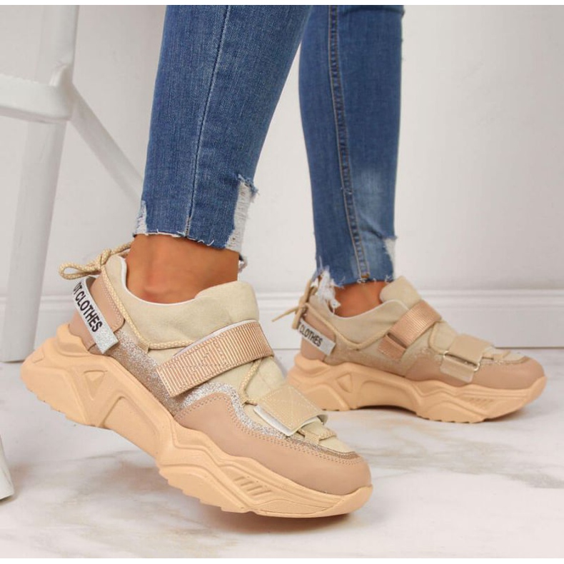 Adidași de culoare bej Dot W WOL10 2