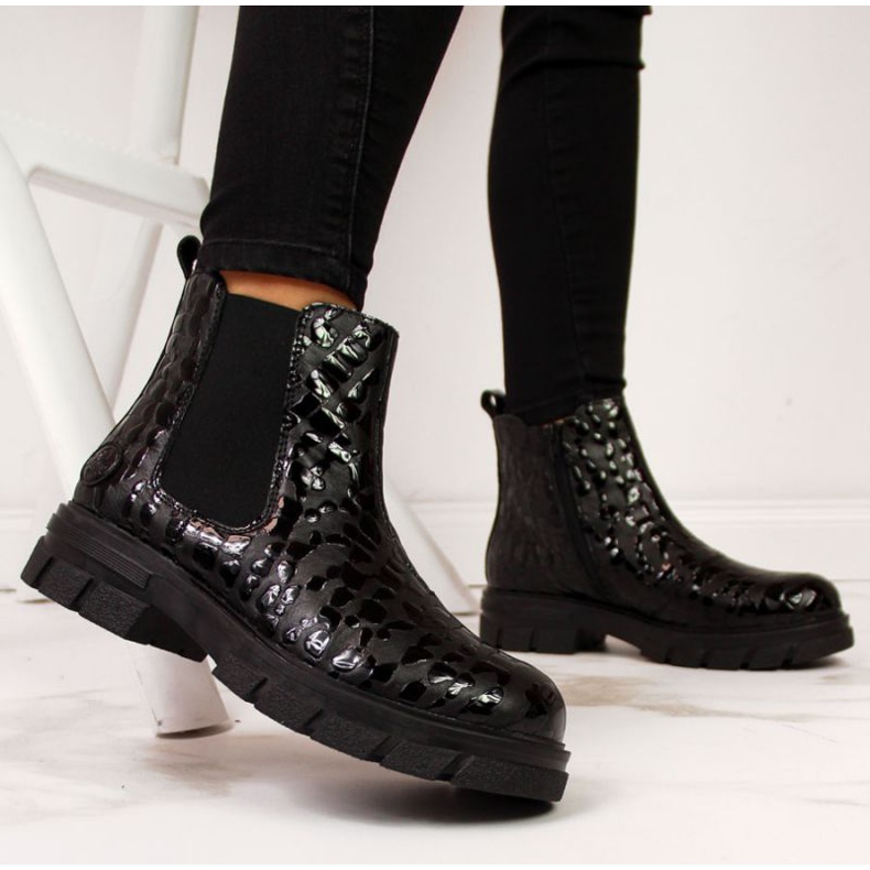Cizme izolate din piele Rieker W Z9152-00 negru alb 2