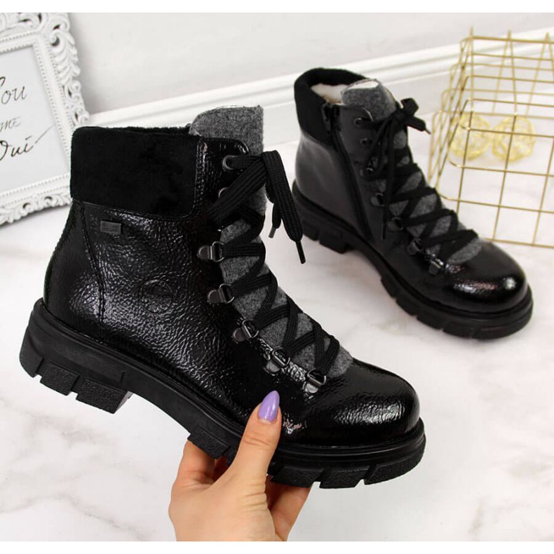 Cizme lacate izolate negre W Rieker Z9132 negru albastru 1