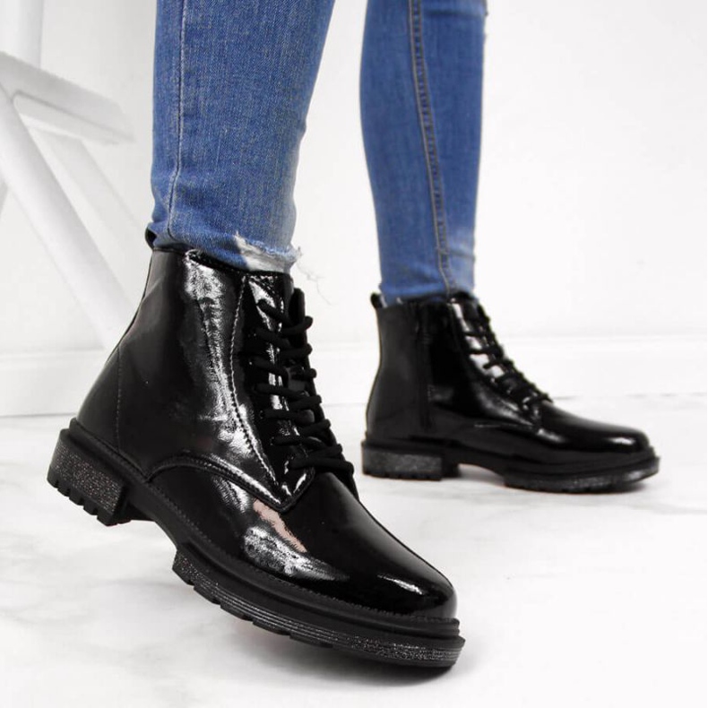 Cizme din piele lacată Filippo W PAW278B negru bej alb 2