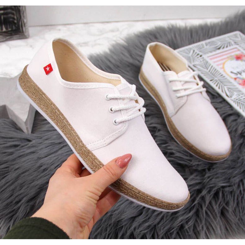 Tenisi Big Star W FF276043 albi 1