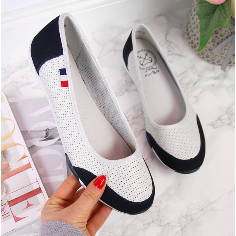 Balerini din piele ajurata Filippo W PAW198A alb 1