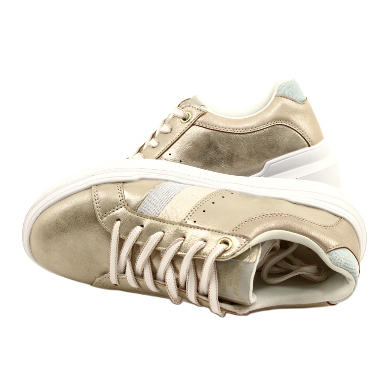 Adidași sportivi pentru femei pe o talpă groasă de aur American Club RH68/22 4