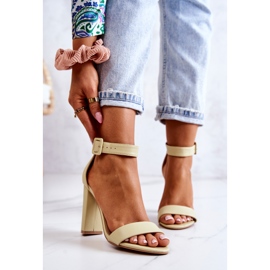 Sandale cu toc Georgina verde pastel 1