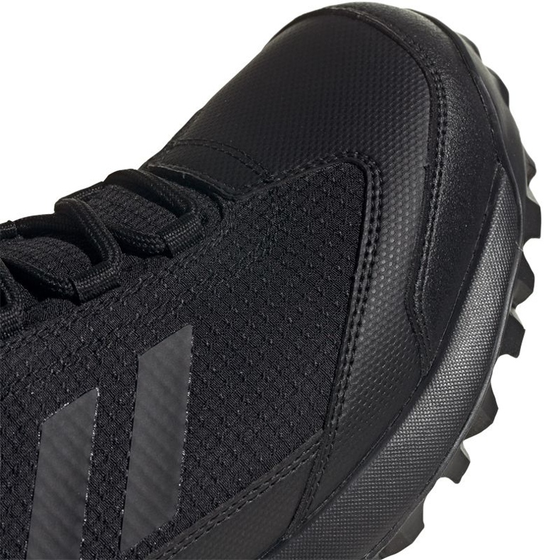Pantofi de iarna Adidas Terrex Frozetrack Mid Cw Cp M AC7841 negru 1