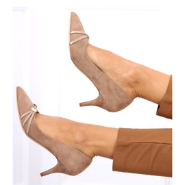 Pompe pe un ac April Beige bej 1