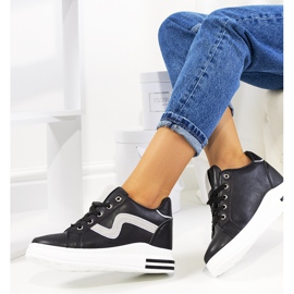 Tenisi negri pe pana Piazza negru 1