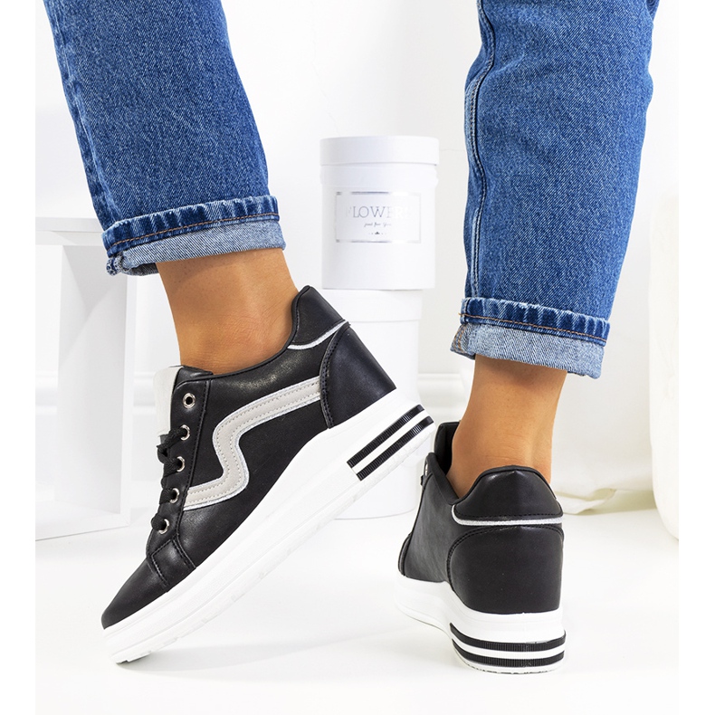 Tenisi negri pe pana Piazza negru 2