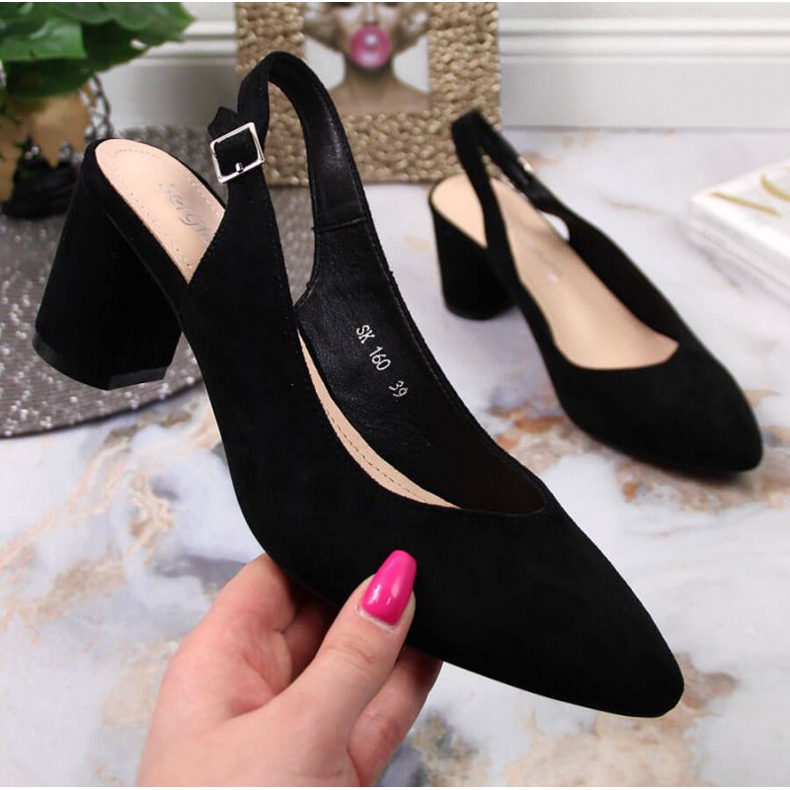 Pompe pe stâlpul Sergio Leone în SK362 negru 1