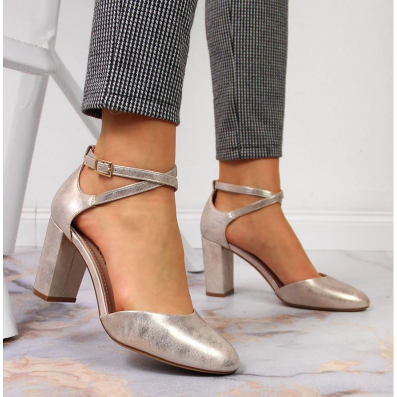 Sandale pe stâlpul lui Sergio Leone W SK364A aurii de aur 2