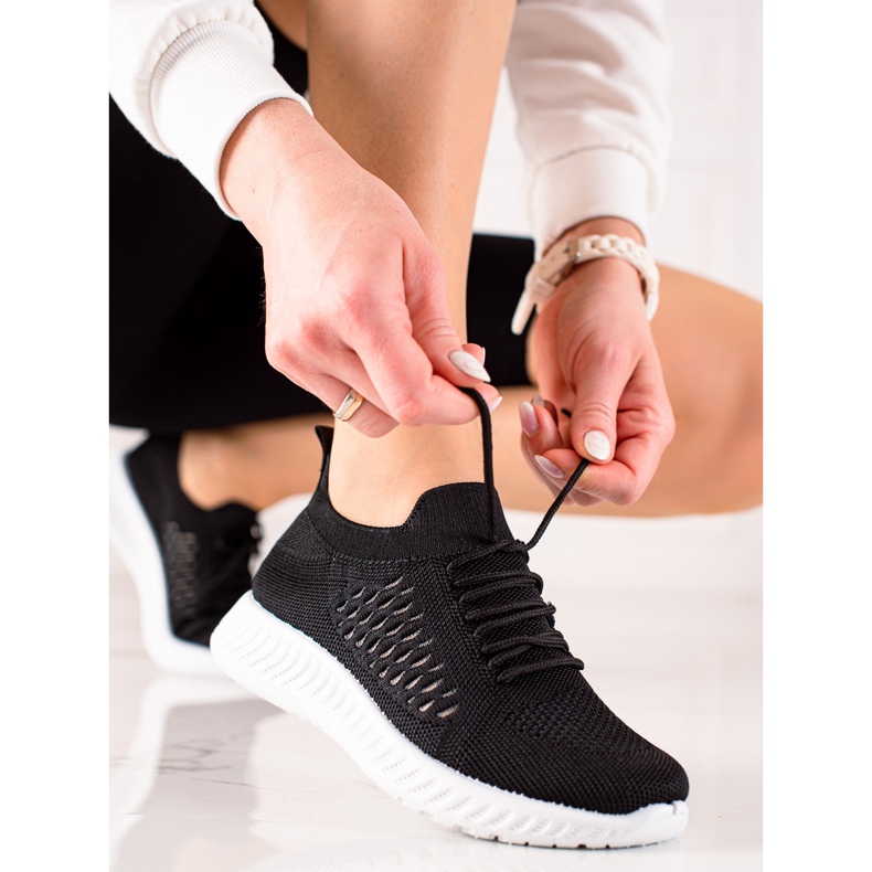 TRENDI Încălțăminte sport confortabilă negru 1 TRENDI Încălțăminte sport confortabilă negru 1