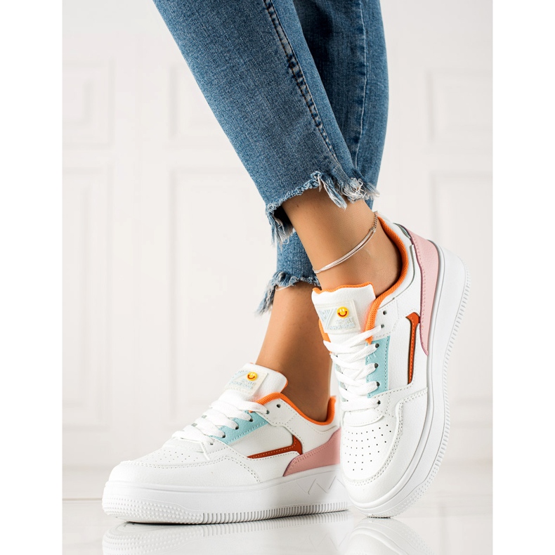 TRENDI Adidași albi la modă multicolor 1