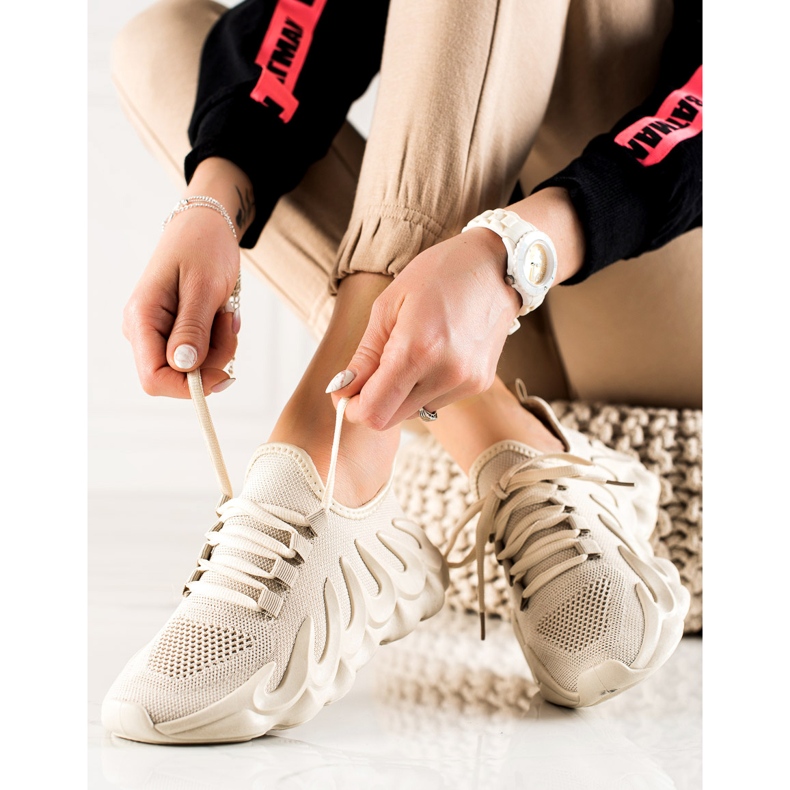 TRENDI Adidași de modă bej 1