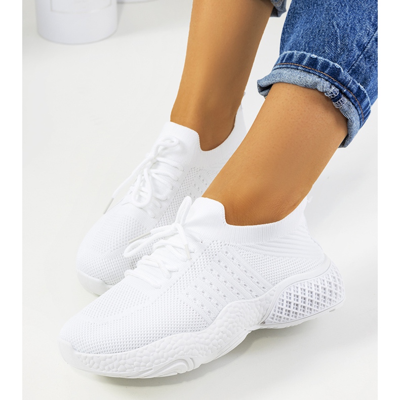 Adidasi sport albi Donatil 1 Adidasi sport albi Donatil 1