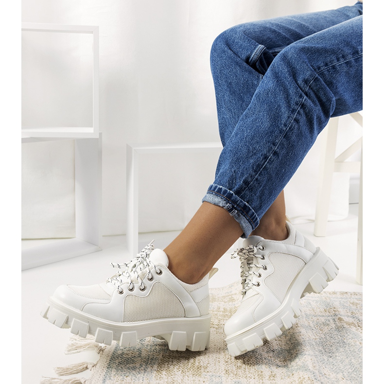 Adidași albi de damă Bernic 1