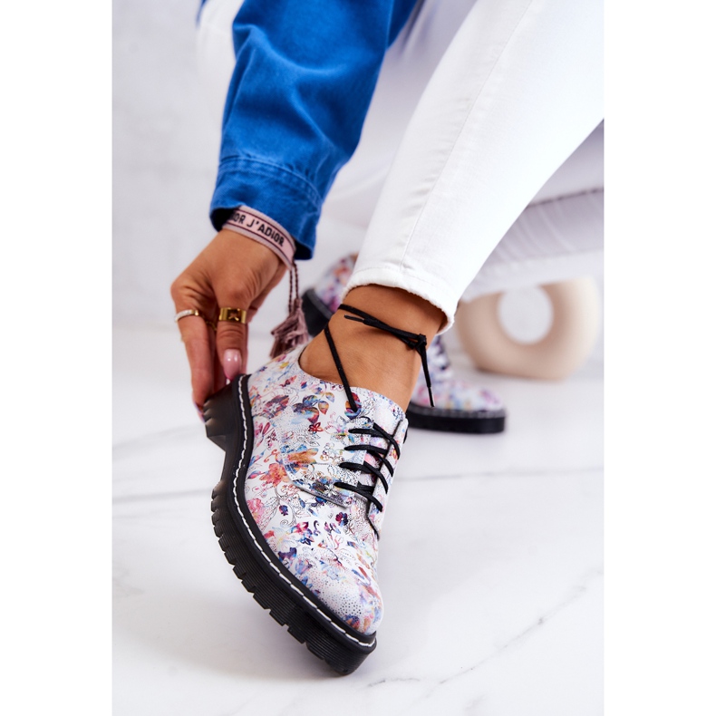 Oxfords Dama Maciejka 4087A-38 Pantofi De Piele Alb Cu Flori multicolor 1