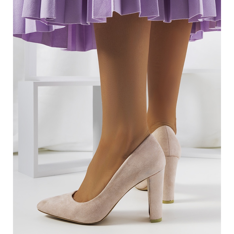 Pompe bej pe postul Ortiz gri 2