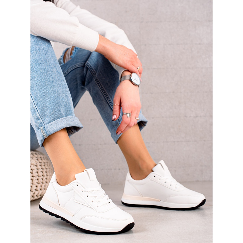 TRENDI Pantofi sport albi 1