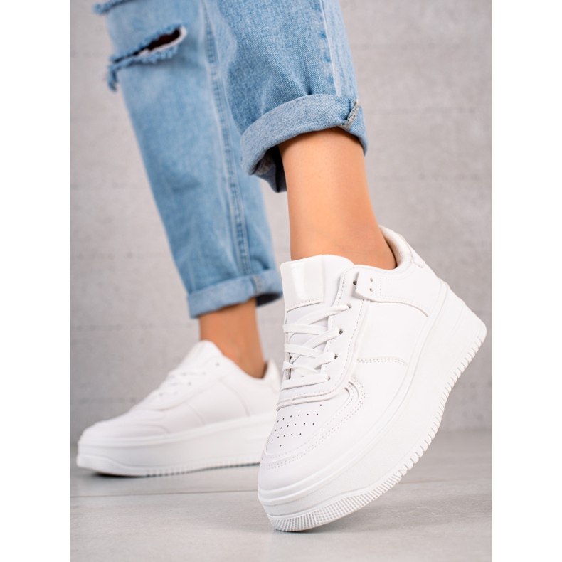 TRENDI Adidași la modă pe o platformă largă alb 1