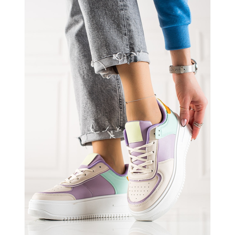 TRENDI Adidași la modă pe o platformă largă bej multicolor 1