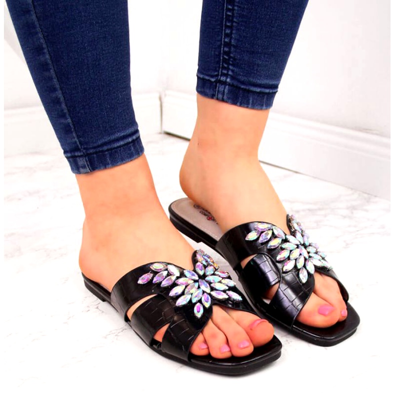 Papuci negri cu pietre S. Bararski W OLI104 negru 3