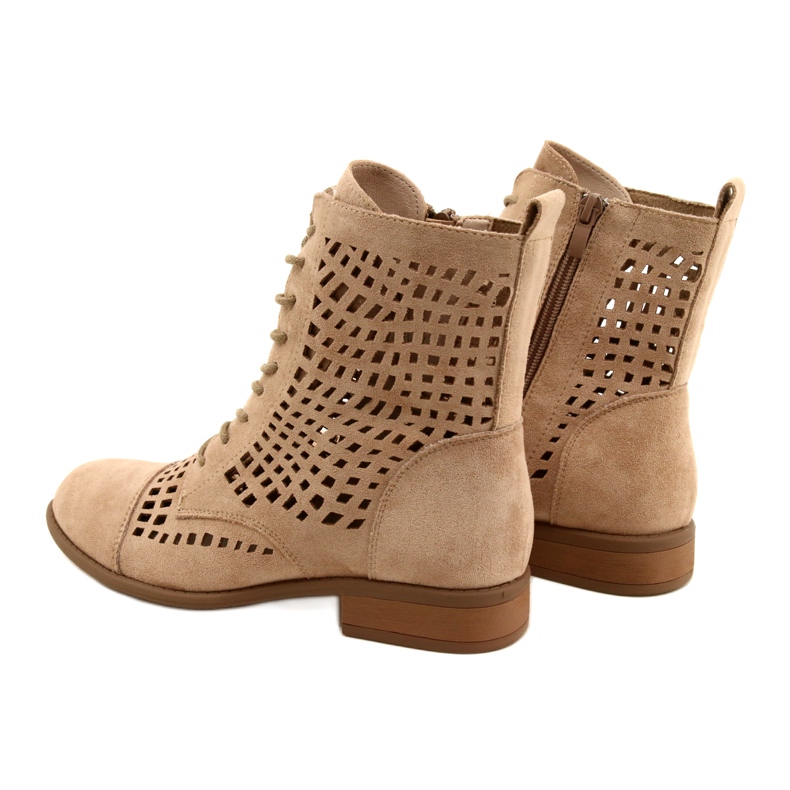 M.Daszyński Muncitori ajurati legați Daszyński SA142-33 bej 5