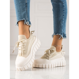 TRENDI Adidași deschisi pe platformă bej 1