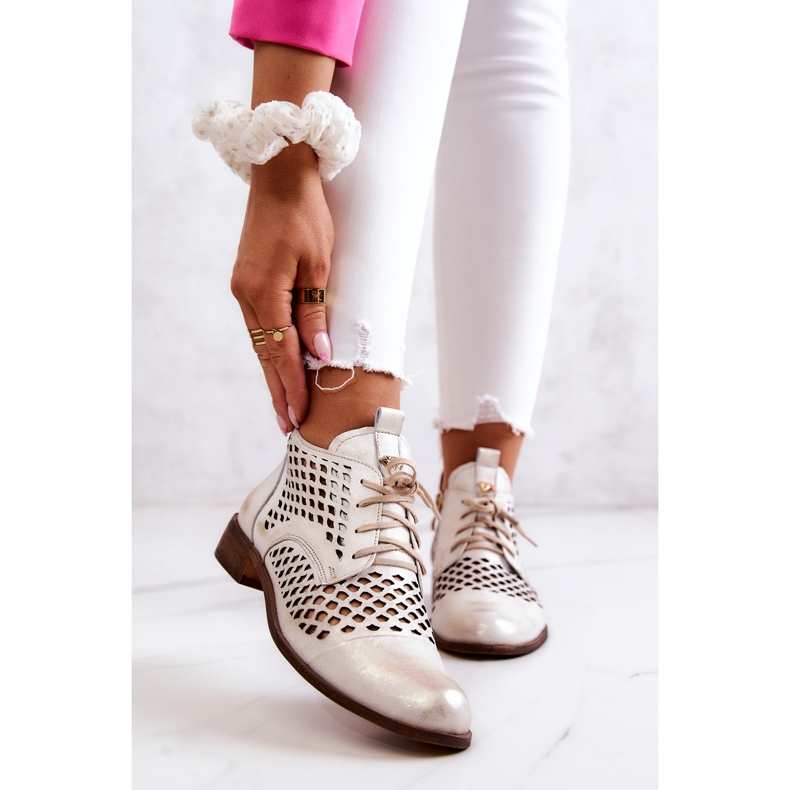 Cizme din piele ajurata Nicole 2704/004 alb si auriu 1