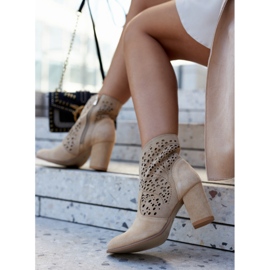 Lewski Shoes Cizme ajurate Pantofi Lewski 3166 Bej 1