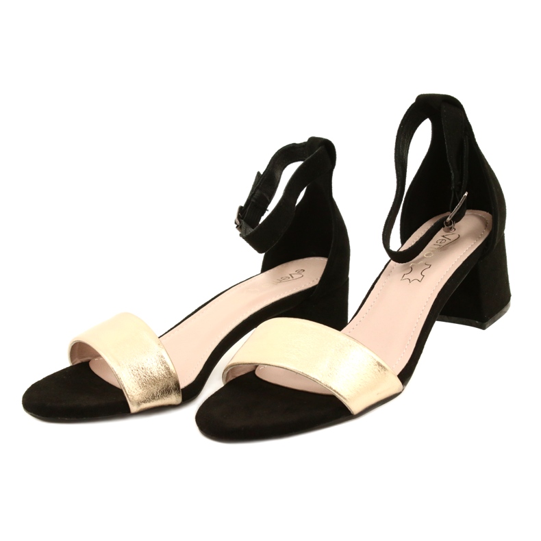 Sandale negre și aurii pe un bar Evento 20SD98-1618 negru de aur 2