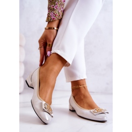 PA2 Balerini din piele cu un decor Joliet alb și auriu de aur 2