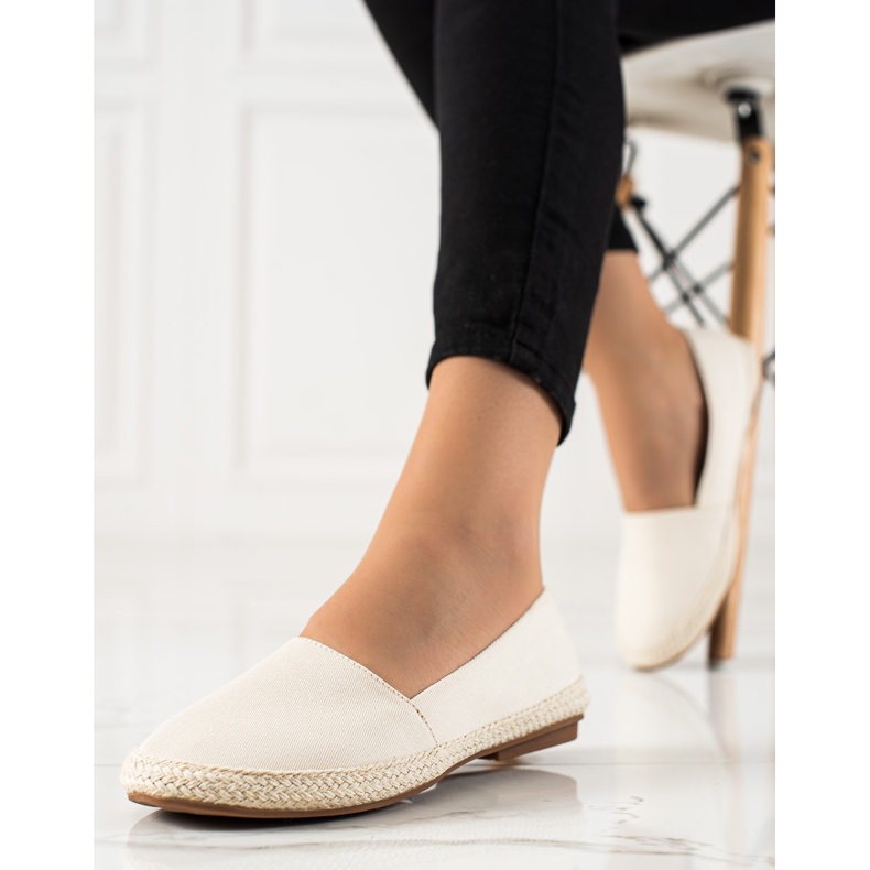 Ideal Shoes Espadrile clasice bej 2