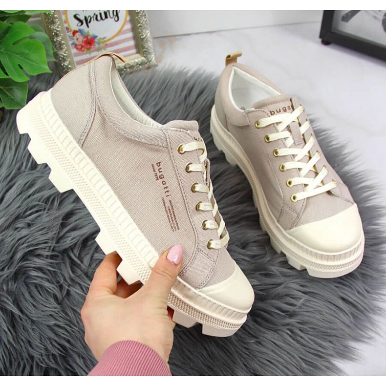 Adidasi Bugatti W INT1721 bej pe platforma 1