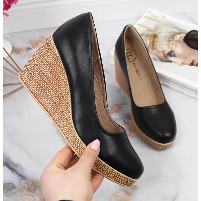 Pompi din piele pe pană Filippo W PAW339A negru 1