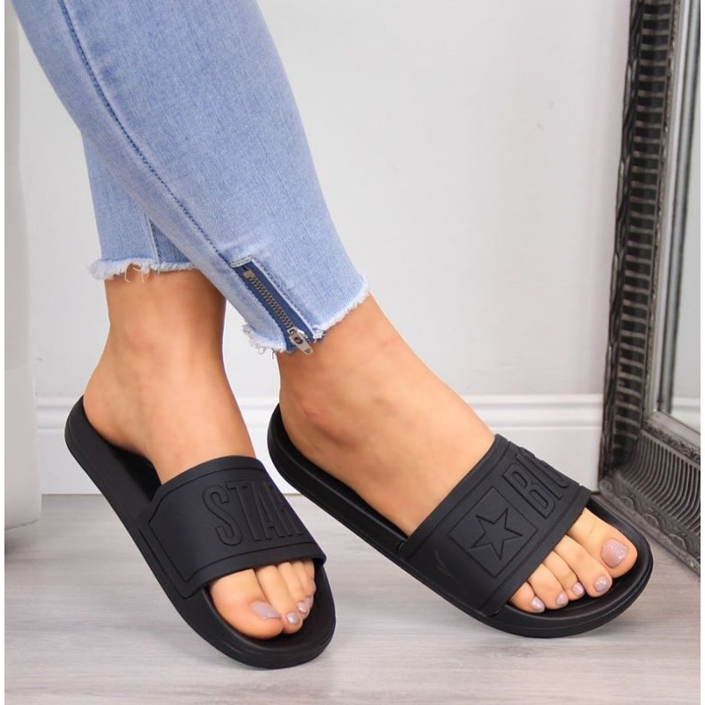 Papuci de damă Big Star Black DD274A271 negru de aur 5