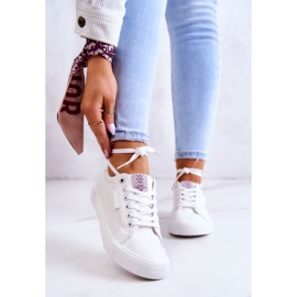 Pantofi de damă Cross Jeans JJ2R4043C Alb 1