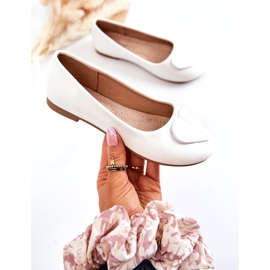 Vinceza Balerini Copii Lăcuiti Cu Inimă Corty Alb 2 Vinceza Balerini Copii Lăcuiti Cu Inimă Corty Alb 2