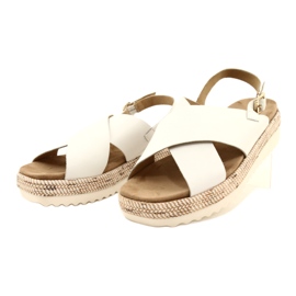 Sandale din piele caprice pe platformă 9-28712 102 Alb 2