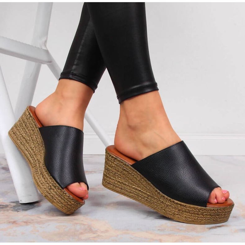 Papuci cu pană Vinceza W JAN98A negru 2