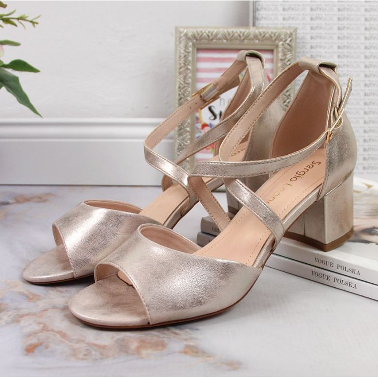 Sandale pe stâlpul lui Sergio Leone W SK367B aurii de aur 2