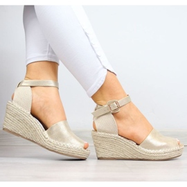Sandale espadrile pe toc pană eVento W EVE68A auriu de aur 2